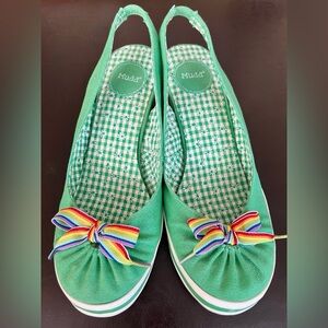 Women's Mudd U.S. Size 10M Moss Rainbow Stripped Ribbons Slide On Sandles